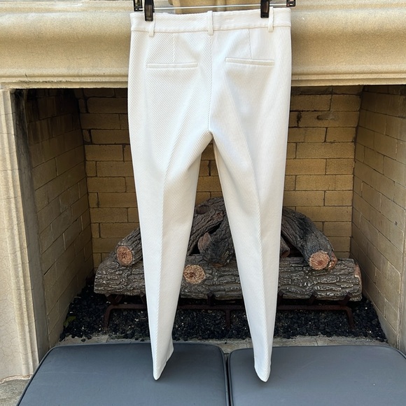Theory Slim Stretch Ribbed Trousers. 100% Plyester. SZ 0. Ivory. - Picture 4 of 9